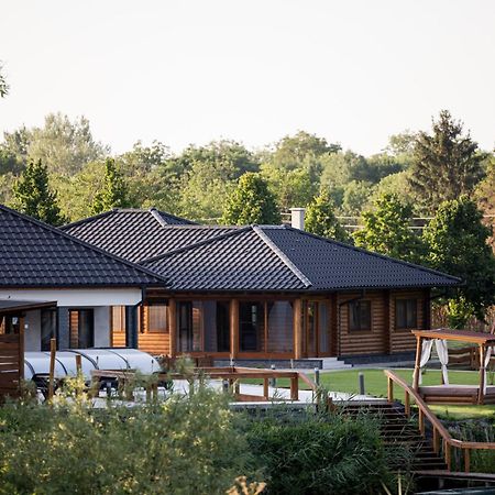 Mitosz Apartman Gyomaendrőd Exteriör bild